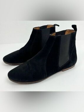 Isabel Marant “Dewar” Suede Chelsea (flat) Boots - size 39